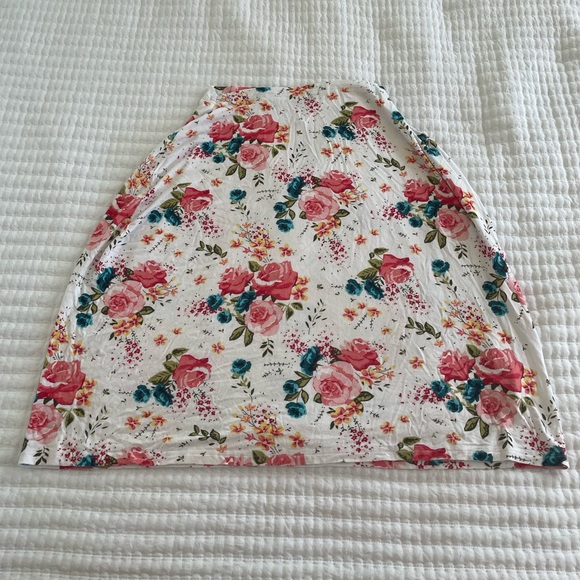 NWOT Milk Snob 5-in-1 Breastfeeding and Car Seat Cover - French Floral - Picture 2 of 6